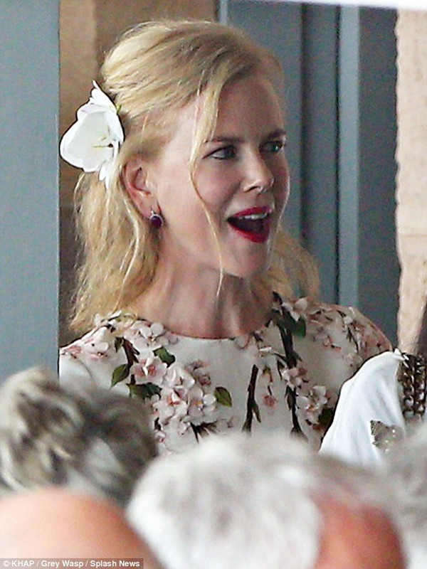 Con gái Nicole Kidman xinh như búp bê đi dự tiệc cùng mẹ 7