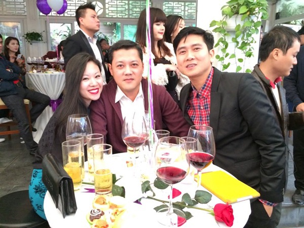 Bằng Kiều về Việt Nam để dự đám cưới Tú Dưa 21
