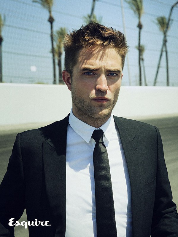 Robert Pattinson đã hoàn toàn quên scandal của Kristen Stewart  1