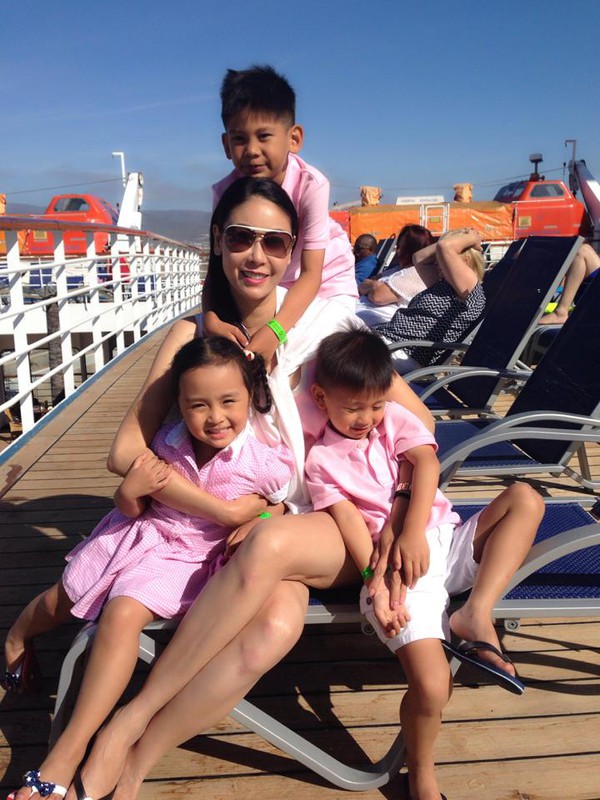 Gia đình Hà Kiều Anh đi nghỉ trên du thuyền sang trọng 9