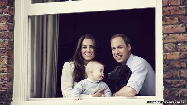 Những khoảnh khắc đẹp nhất của Công nương Kate và Hoàng tử bé 5