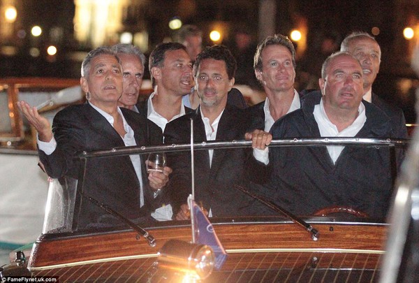 Vợ chồng George Clooney tổ chức tiệc chia tay độc thân ở Ý 8