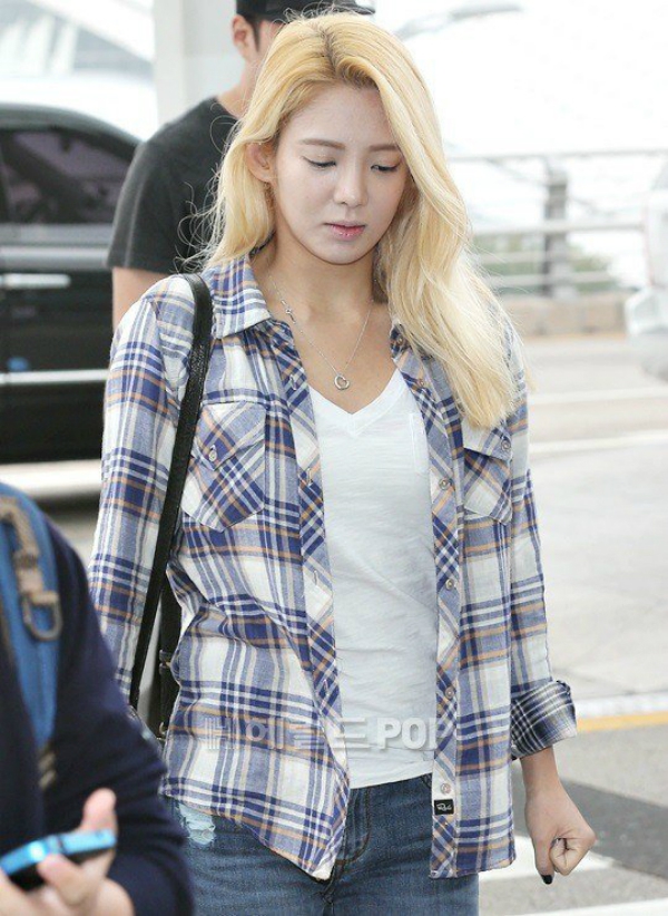 Jessica khẳng định bị chính các thành viên của SNSD Jessica khẳng định bị chính các thành viên của SNSD