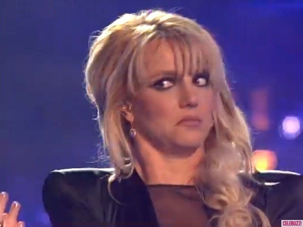 Britney giật mình trước kết quả X Factor Top 3 1