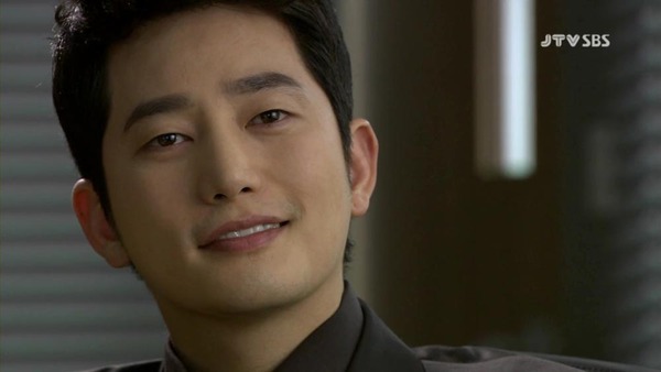 Park Shi Hoo mỉm cười méo mó khi phát hiện sự thật 4