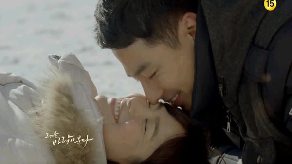 Song Hye Kyo cương quyết đòi... ngủ với Jo In Sung 10