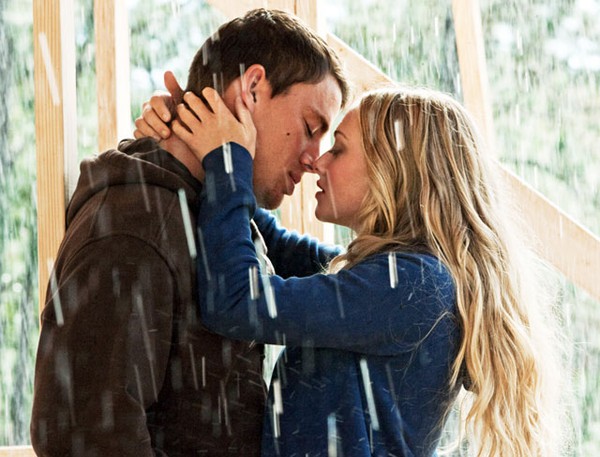 Nhìn lại những bộ phim lãng mạn "đóng dấu" Nicholas Sparks 5