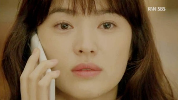 Song Hye Kyo cắt tay tự tử trong 