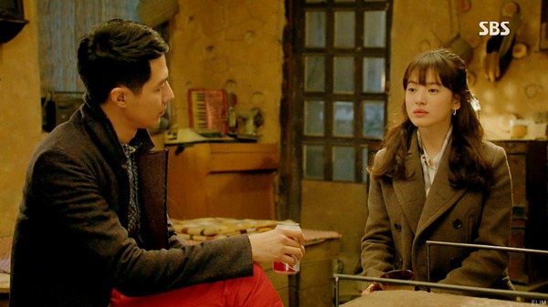 Song Hye Kyo mặc váy cưới nhưng lại... hủy hôn 10 Song Hye Kyo mặc váy cưới nhưng lại... hủy hôn 10