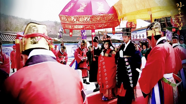 Kim Tae Hee, Yoo Ah In chia tay trong bịn rịn 6