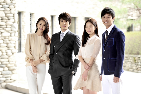 Song Seung Hun tiết lộ từng bị... lừa t&igrave;nh! 13