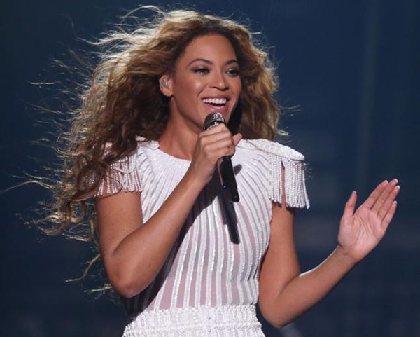 Beyonce hủy tour vì kiệt sức 1