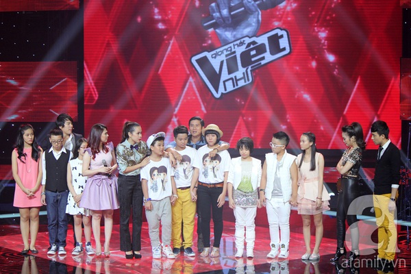 The Voice Kids liveshow 3: Linh Lan, Song Vũ, Văn Phong được đi tiếp 30