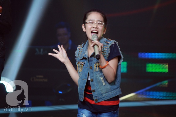 The Voice Kids: Phương Mỹ Chi bệnh nặng vẫn khiến khán giả 