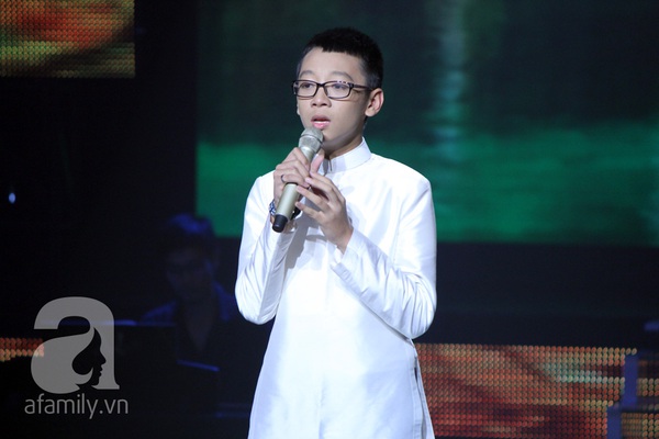 The Voice Kids: Quang Anh cực chất với màn diễn quá chuyên nghiệp 13
