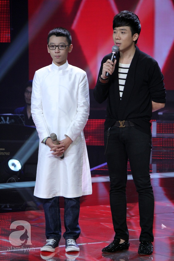 The Voice Kids: Quang Anh cực chất với màn diễn quá chuyên nghiệp 14