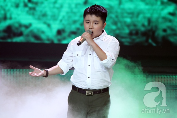 The Voice Kids: Quang Anh cực chất với màn diễn quá chuyên nghiệp 20