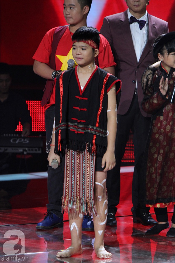The Voice Kids: Quang Anh, Mỹ Chi, Ngọc Duy thẳng tiến Chung kết 4