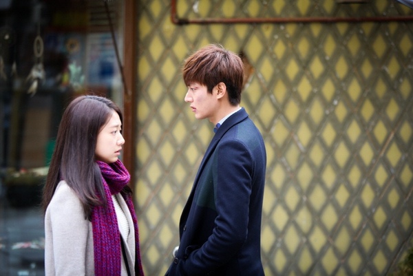 Kim Tan "thương tích đầy mình" làm lơ Eun Sang 3