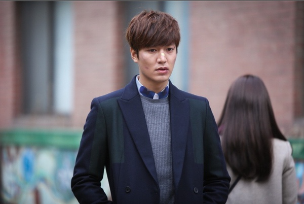 Kim Tan "thương tích đầy mình" làm lơ Eun Sang 7