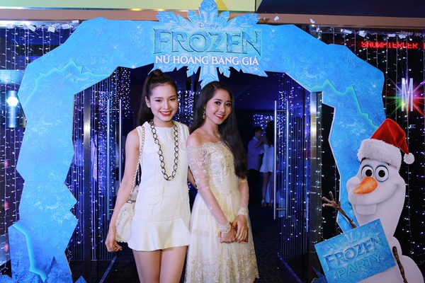 Bảo Thy, Tường Vy, Trương Nhi lộng lẫy trong sắc trắng 4 Bảo Thy, Tường Vy, Trương Nhi lộng lẫy trong sắc trắng 4