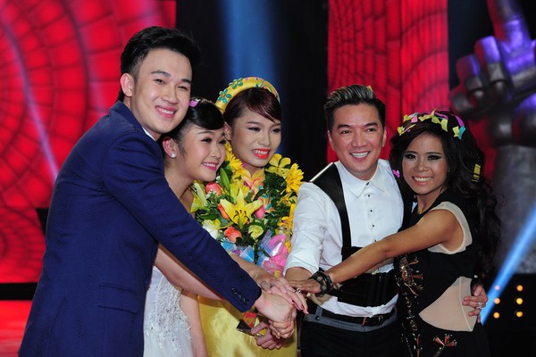 Vũ Thu Phương hạnh phúc khi cháu gái chiến thắng The Voice 3