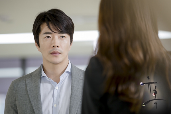Kwon Sang Woo thú nhận vẫn nghĩ đến Choi Ji Woo dù đã có vợ 3