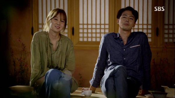 Jo In Sung, Gong Hyo Jin trao nhau nụ hôn 