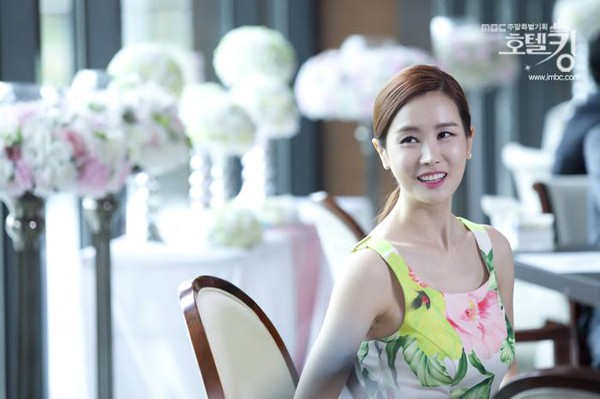 Những nữ gi&aacute;m đốc xinh đẹp v&agrave; quyền lực của phim H&agrave;n 8