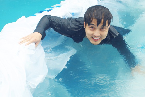 Bạn gái lo lắng cho bệnh tình của Ưng Hoàng Phúc 7