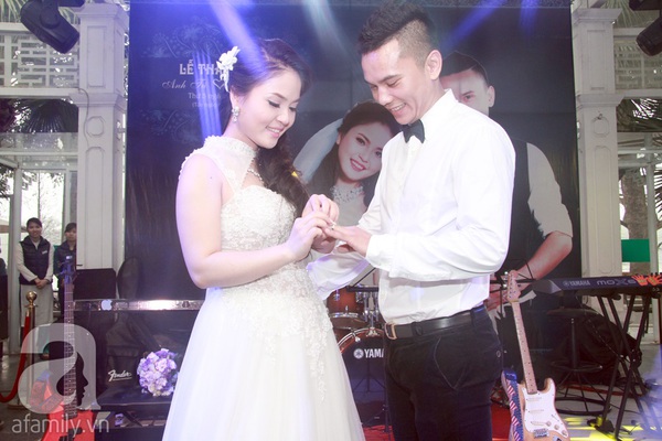 Bằng Kiều về Việt Nam để dự đám cưới Tú Dưa 17