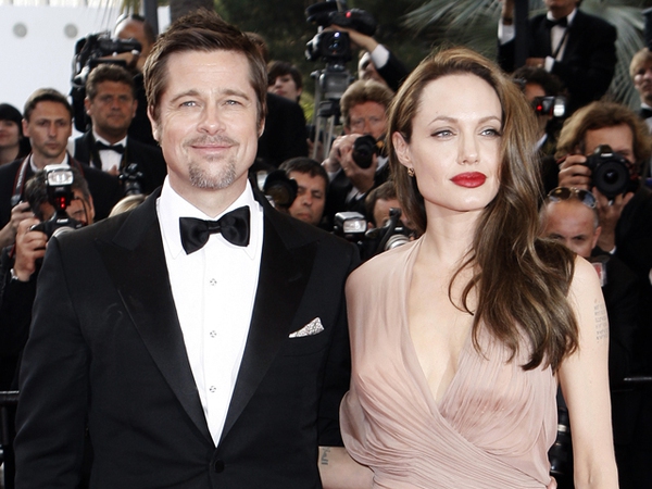Brad Pitt - Angelina Jolie: 10 năm đường tới đám cưới trong mơ 5