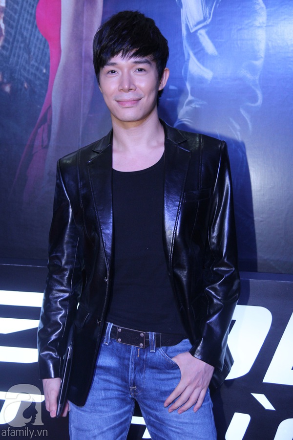 Trang Nhung mặc áo xuyên thấu đi xem phim của Lee Byung Hun 8