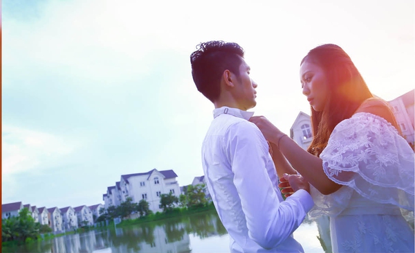 Chuyện tình cầu hôn trước khi yêu của người đẹp Kinh Bắc 2014 11
