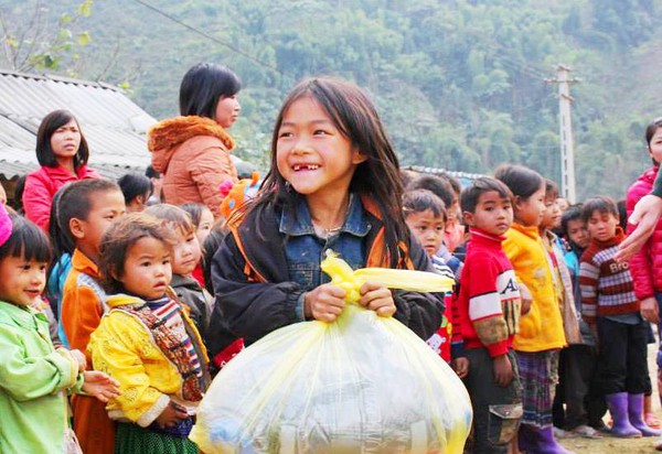 Trời rét, ấm lòng những lời kêu gọi “sẻ áo, chia chăn” từ cộng đồng mạng 6