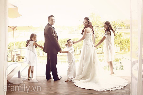 Bộ ảnh tuyệt đẹp của cặp đôi Việt kiều 3 con mới đi chụp ảnh cưới lần đầu 12