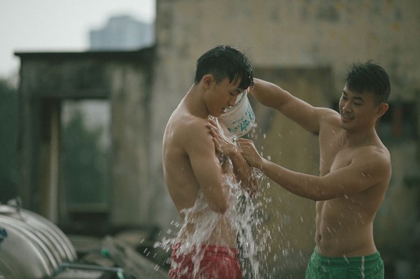 Bộ ảnh 18+ đầy &aacute;m ảnh về b&iacute; ẩn ph&iacute;a sau cuộc sống người đồng t&iacute;nh 13