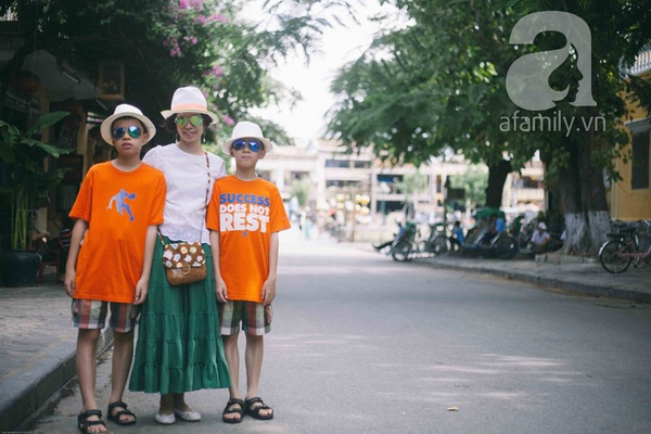Gặp mẹ Việt có ước mơ lớn “cùng 3 con đi khắp thế gian” 3