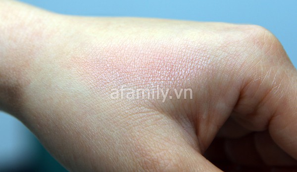 Phấn hồng E.L.F c&oacute; gi&aacute; b&aacute;n rẻ, hiệu quả tốt 10
