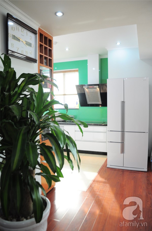 Thăm căn hộ có không gian bếp hoàn hảo tại Dịch Vọng – Hà Nội 6