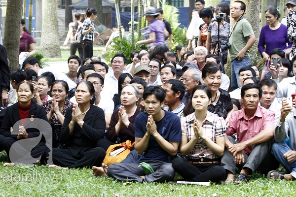 Những gương mặt đặc biệt trong lễ viếng Đại tướng 7