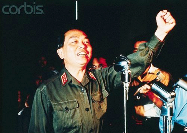 Những bức ảnh để đời về vị tướng huyền thoại của dân tộc Việt Nam 10