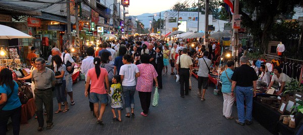 Du lịch Chiang Mai, khám phá 5 khu chợ đồ đẹp, giá rẻ 2