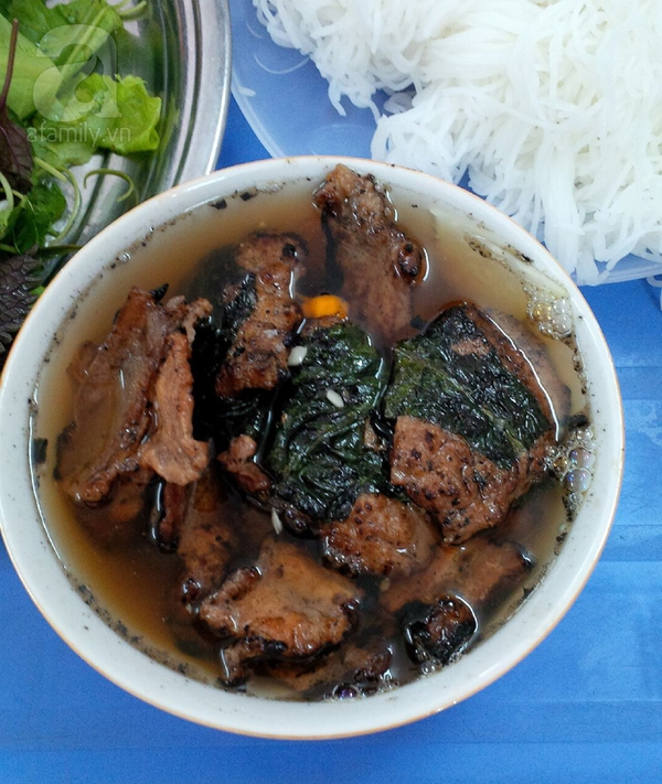 Bún chả ngon miễn chê ở dốc Hàng Than 4