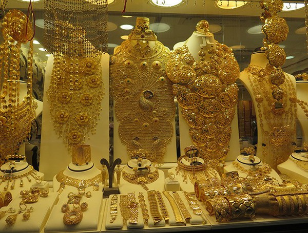 Khám phá khu chợ bán vàng theo... cân ở Dubai 8