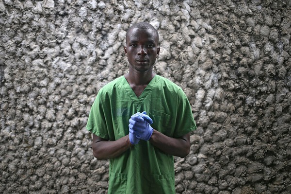 Chuyện kể của những người Liberia sống sót sau đại dịch Ebola 1