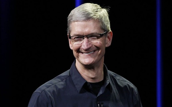CEO Apple công khai giới tính thật 1