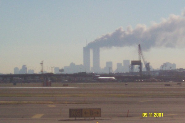 Bức ảnh hiếm về vụ khủng bố 11/9 lần đầu được tiết lộ 1