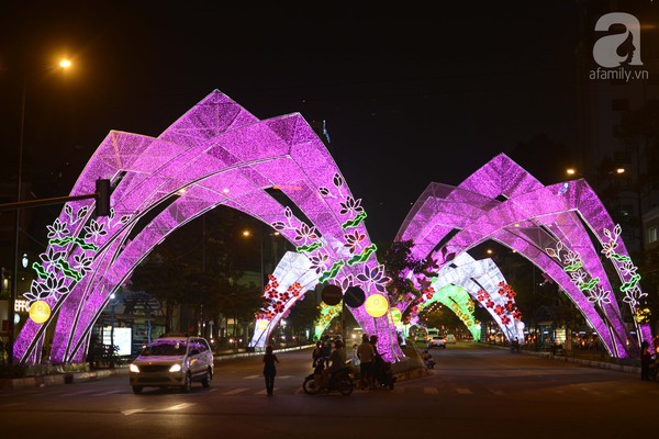 Hà Nội - Sài Gòn lung linh, rực rỡ trước thềm năm mới 2015 18