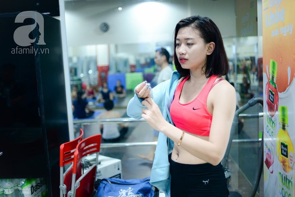 hậu trường tập gym của chị em